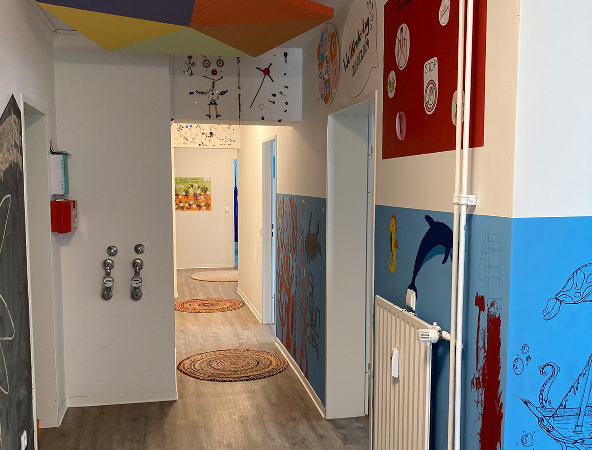 Ein Blick durch den Flur in unserer Tagesgruppe